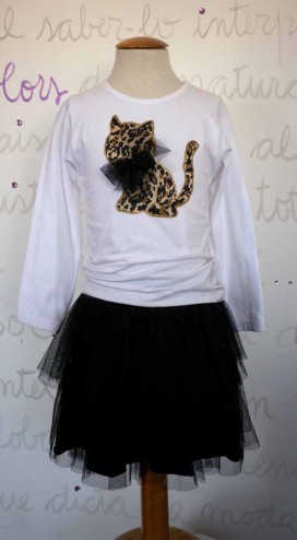 falda de tul negra con camiseta de perrito de leopardo  de Elisabeth Puig en Chulakids.ropa chula.jpeg