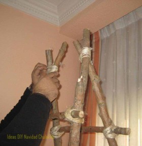 escalera-arbol-navidad-DIY-con palos-1