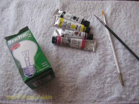 pinturas-decorar-DIY-bombillas-navidad-papa-noel-1
