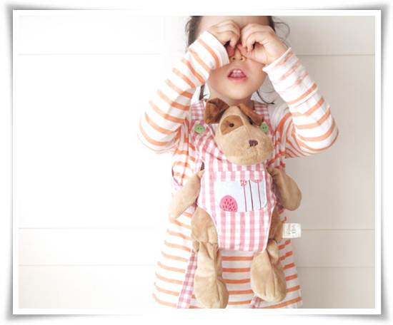 complementos infantiles: porta-muñecos cuadros rosas